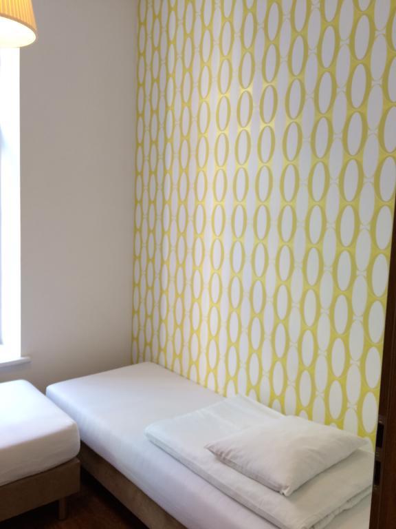Grand Guesthouse Apartament Gdańsk Rum bild
