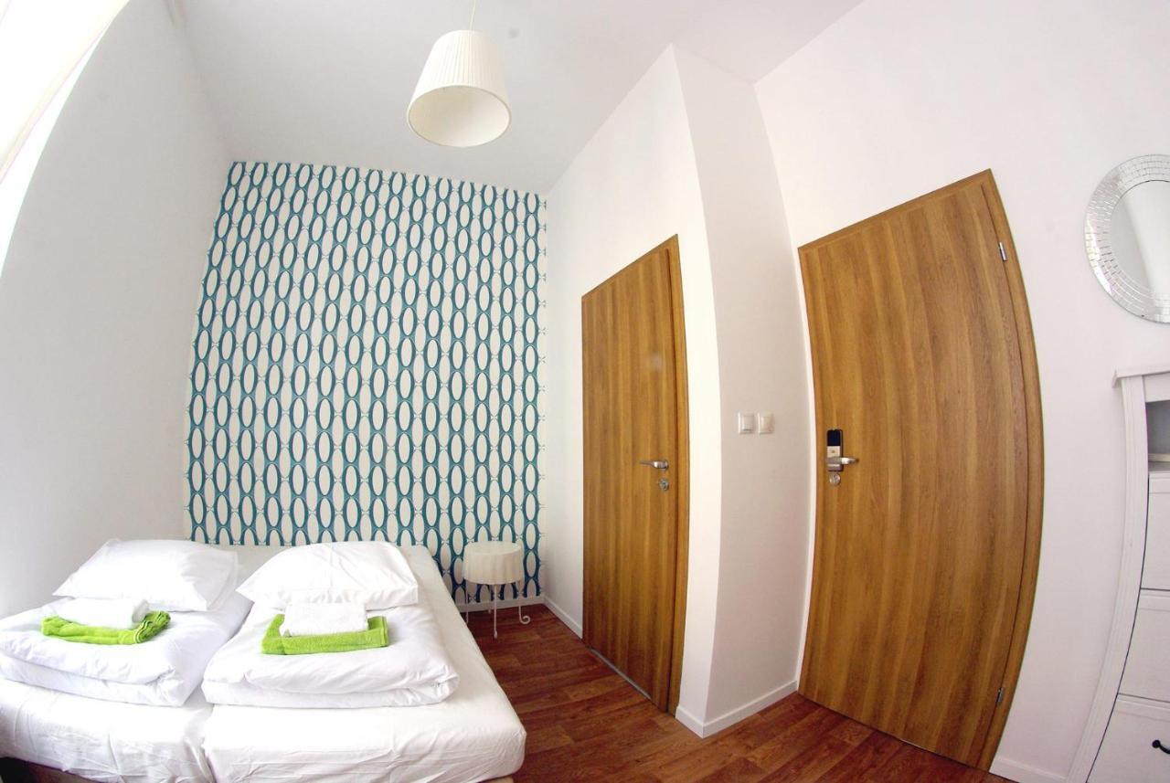 Grand Guesthouse Apartament Gdańsk Exteriör bild